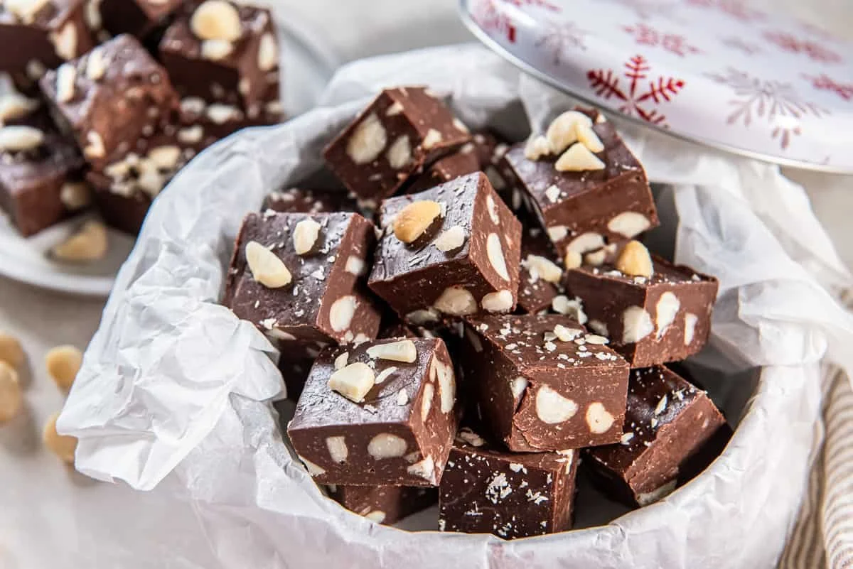 Creamy Macadamia Nut Fudge