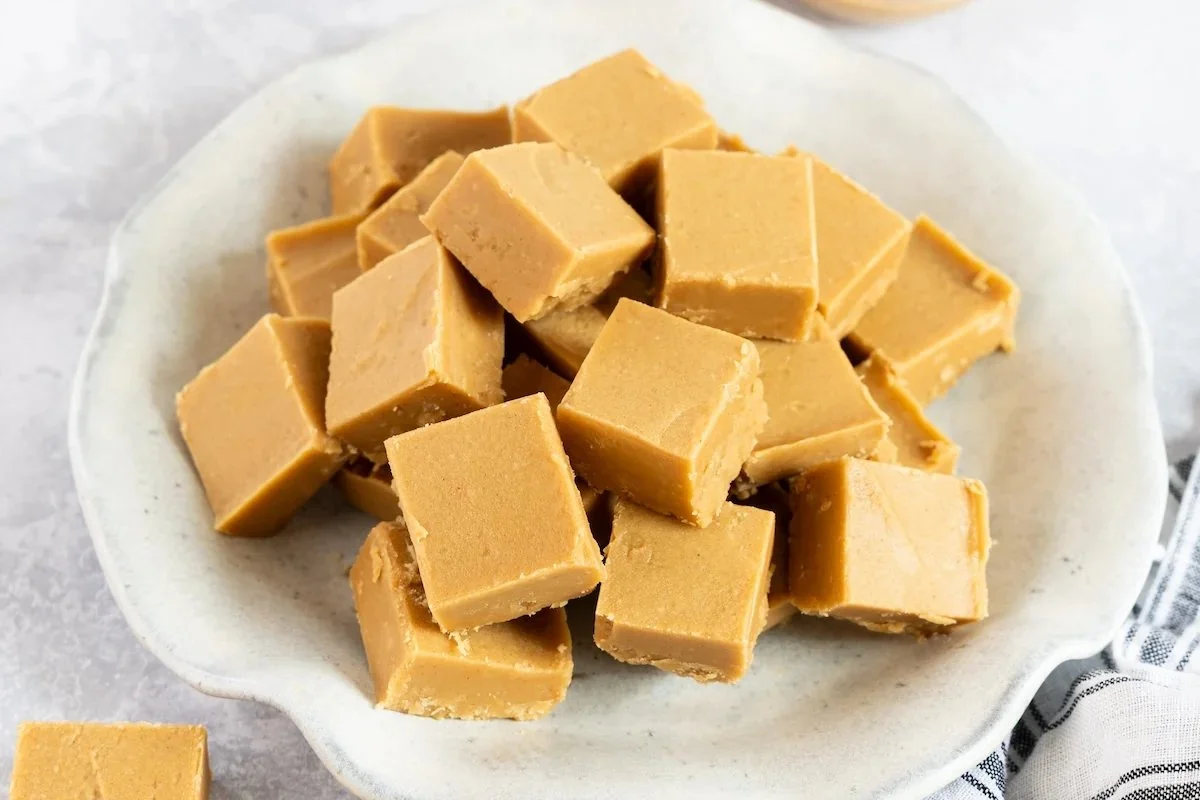 Creamy Peanut Butter Fudge