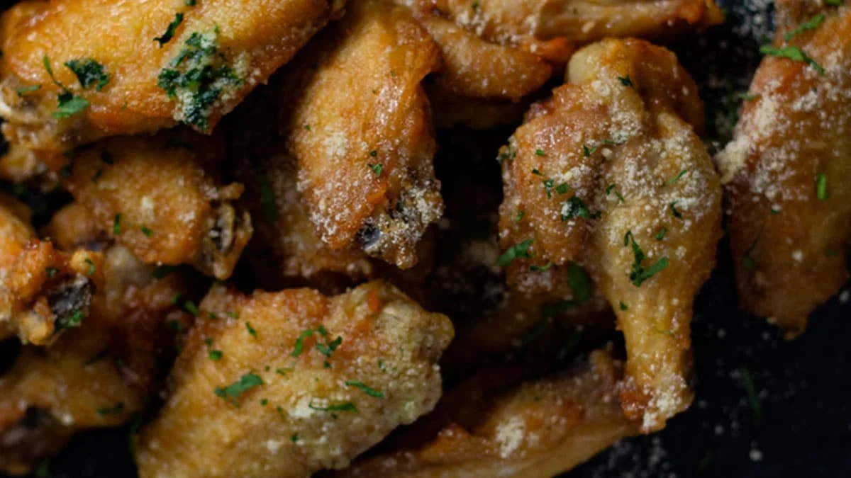 Crispy Parmesan Chicken Wings