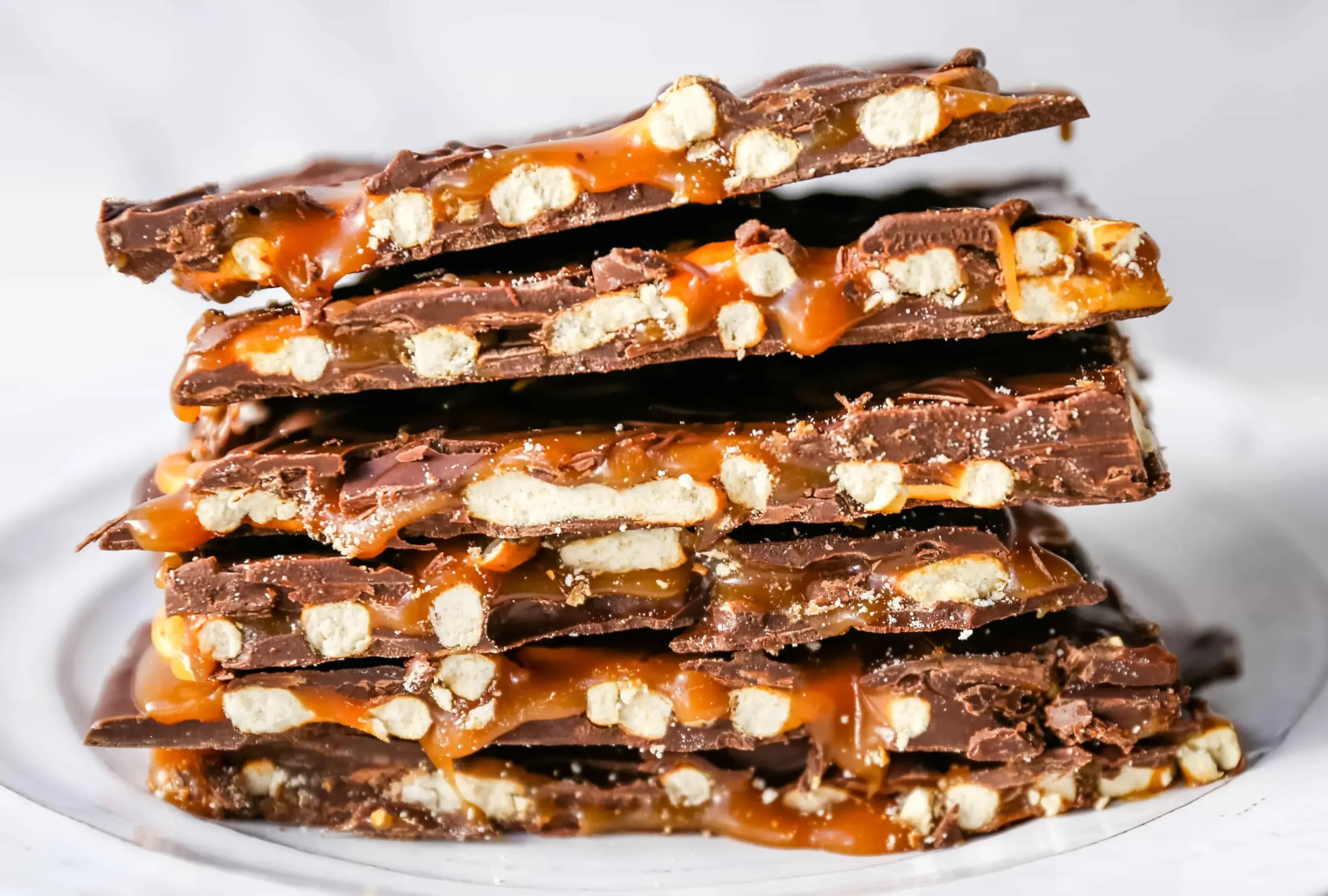 Crunchy Chocolate Caramel Pretzel Bark