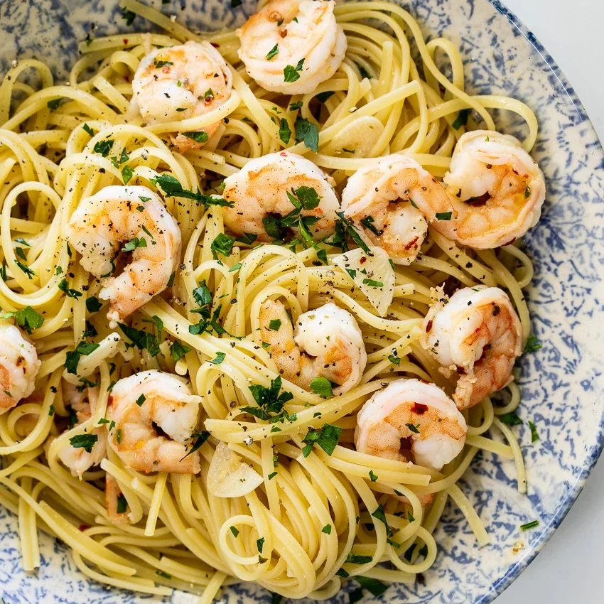 Easy Garlic Shrimp with Olive Oil