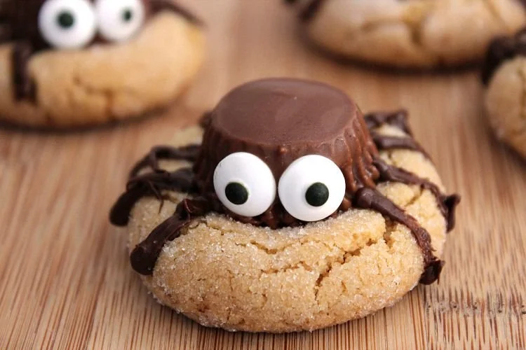 Halloween Peanut Butter Spider Cookies