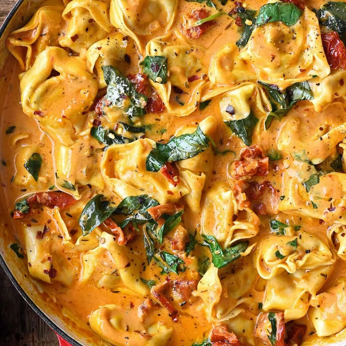 One-Pot Tortellini for Lovers